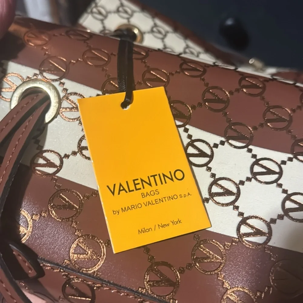 Valentino By Mario Valentino questions leave
